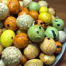 Load image into Gallery viewer, Yoshino Peanut Crackers
